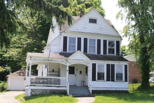 18 Church St, Carmel, NY, 10512-2105 | Card Image