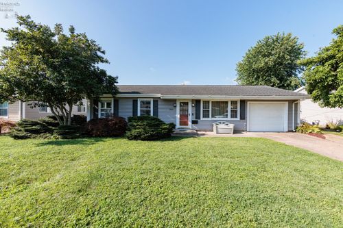 2812 Sunset Ln, Sandusky, OH, 44870-5943 | Card Image