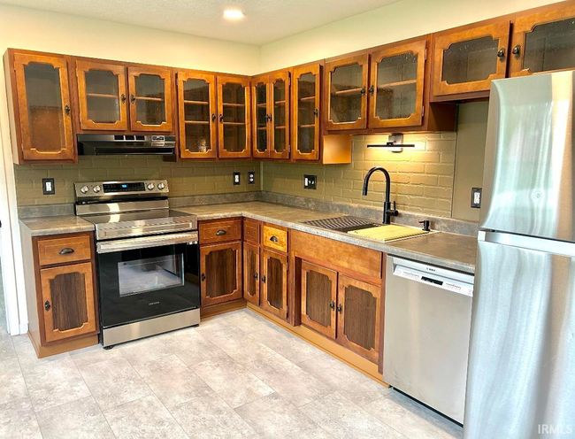 2614 S Hickory Leaf Dr, House other with 4 bedrooms, 2 bathrooms and null parking in Bloomington IN | Image 9