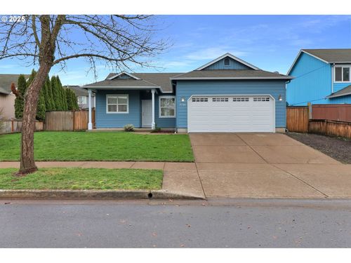 3726 Megan Way, Eugene, OR, 97402 | Card Image