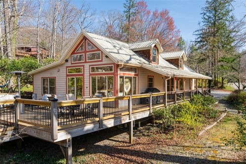 20 Meeks Rd, Black Mountain, NC, 28711-8215 | Card Image