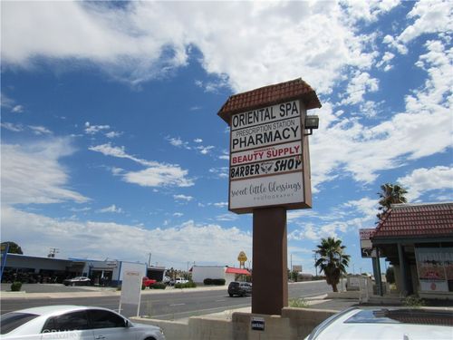 a-15048 7th St, Victorville, CA, 92395-3839 | Card Image