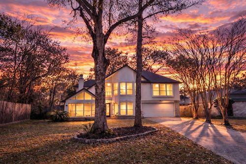 56 N Morningwood Ct, The Woodlands, TX, 77380-2819 | Card Image