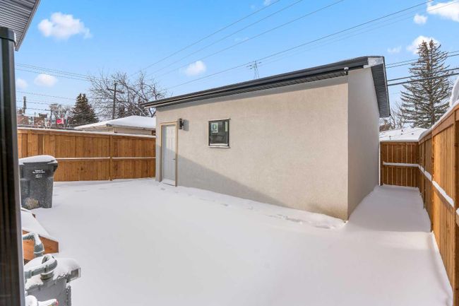 25A Montrose Crescent Ne, Home with 5 bedrooms, 3 bathrooms and 2 parking in Calgary AB | Image 41