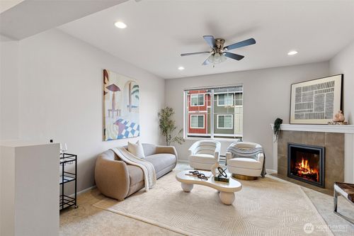 unit-3-13405 45th Dr Se, Mill Creek, WA, 98012-4318 | Card Image