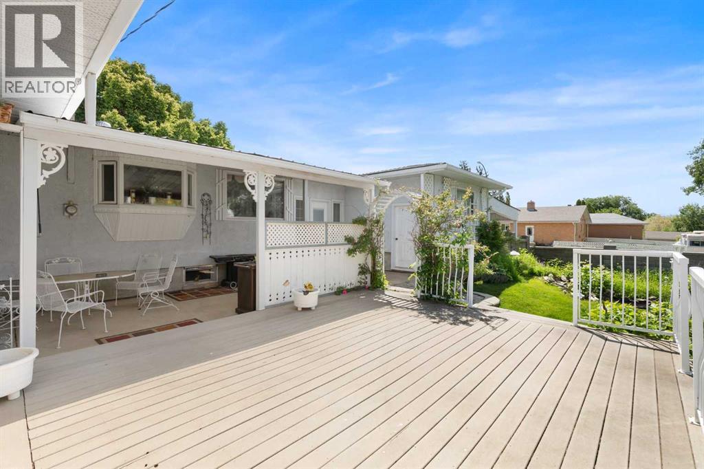 Residential in Redcliff 4