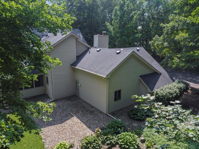 21 Bent Tree Ln, House other with 3 bedrooms, 3 bathrooms and null parking in Towanda IL | Image 37