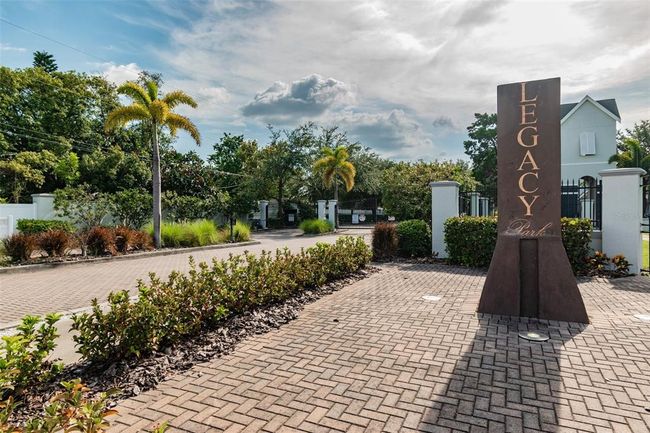 Community Entrance | Image 85