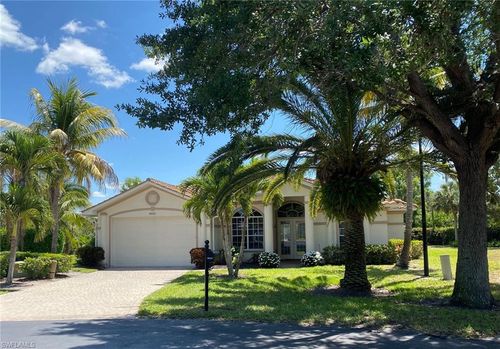 9623 Springlake Cir, ESTERO, FL, 33928-6283 | Card Image