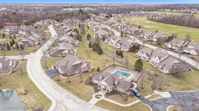 1752 Thistle Dr, Condo with 2 bedrooms, 3 bathrooms and null parking in Canton MI | Image 29