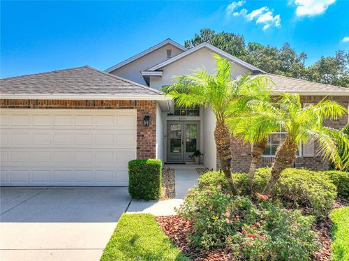 8031 Arcadian Ct, MOUNT DORA, FL, 32757-9123 | Card Image