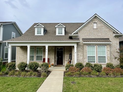 176 Ashington Cir, Hendersonville, TN, 37075-1476 | Card Image