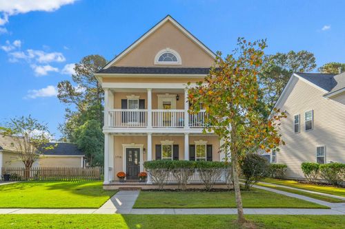 1716 Alan Brooke Dr, Mount Pleasant, SC, 29466-9213 | Card Image