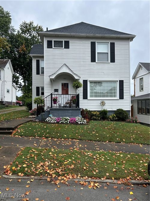 317 N 9th St, Cambridge, OH, 43725-1803 | Card Image