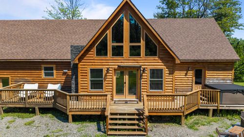 243 Silvers Mills Rd, Dexter, ME, 04930-2581 | Card Image