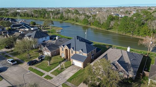 2213 Jernigan Frd, Dickinson, TX, 77539-5085 | Card Image
