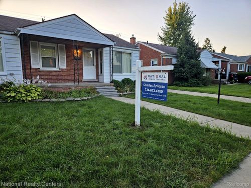 17190 Lennane, Redford, MI, 48240-2130 | Card Image