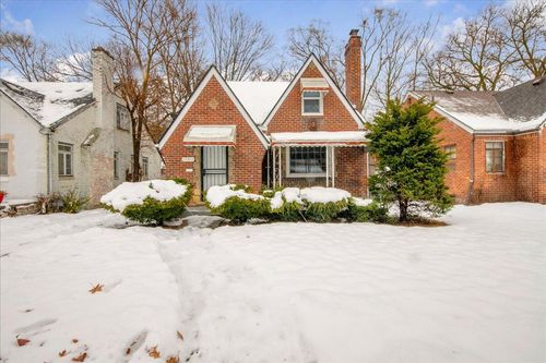 17212 Sunderland Rd, Detroit, MI, 48219-4201 | Card Image