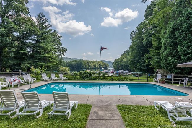 4 Deer Run Trl, House other with 3 bedrooms, 3 bathrooms and null parking in Sherman CT | Image 28