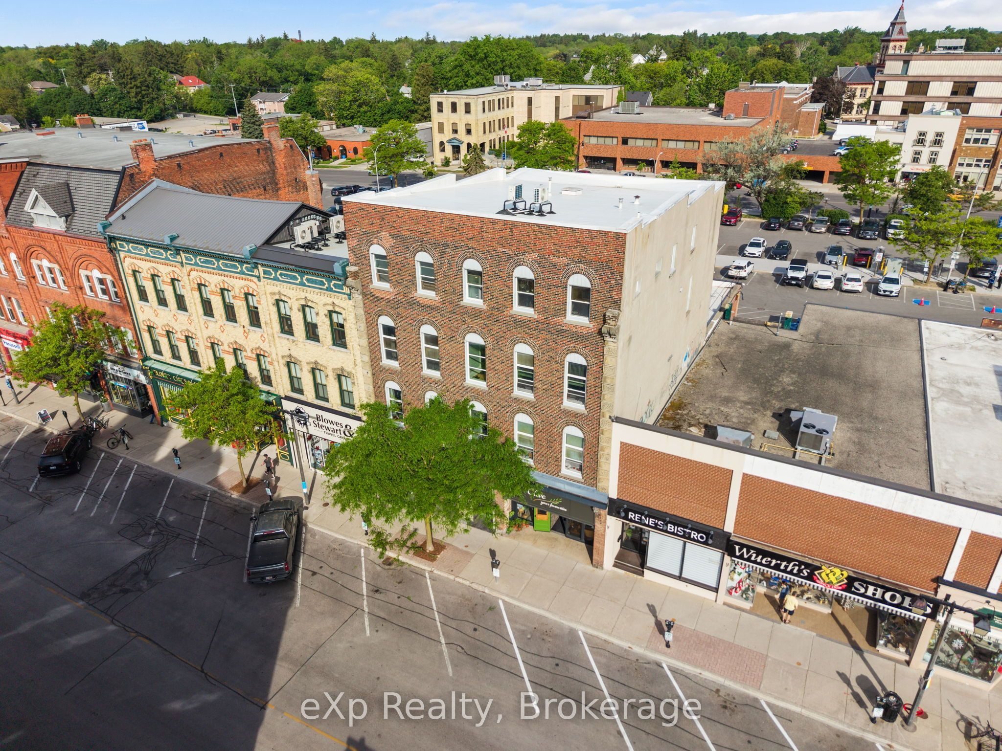 Residential Lease in Stratford