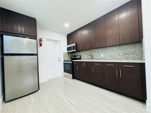 apt-a-631 Nw 11th Ave, Fort Lauderdale, FL, 33311-8266 | Card Image