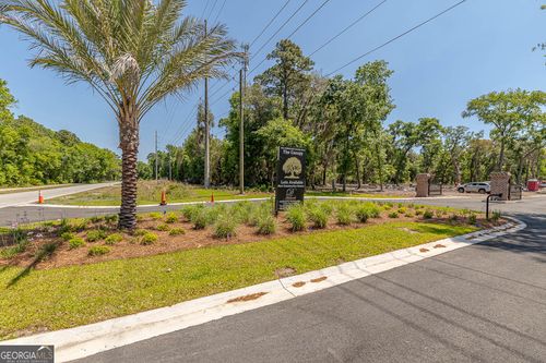 143 Canopy Ct, Saint Simons Is, GA, 31522-5710 | Card Image