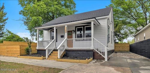 1109 Dock St, Wilmington, NC, 28401-4829 | Card Image