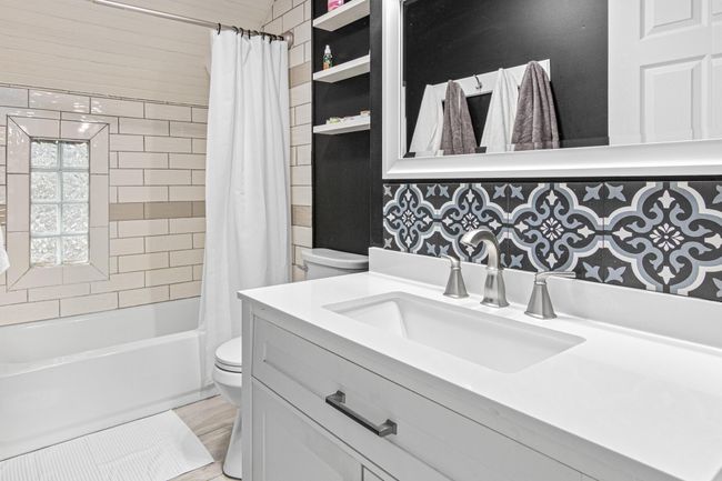 2168 Centerview Ln, House other with 3 bedrooms, 1 bathrooms and null parking in Mound MN | Image 25