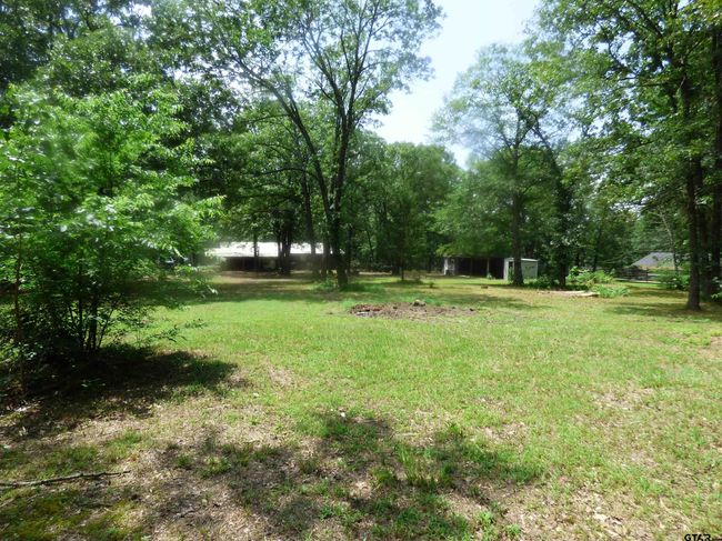 596 County Road 4218, House other with 3 bedrooms, 2 bathrooms and null parking in Mount Pleasant TX | Image 11