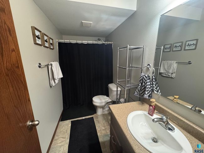 6903 Witzke Ave, House other with 3 bedrooms, 2 bathrooms and null parking in Sioux Falls SD | Image 19