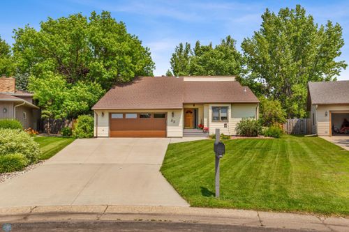 23 Prairiewood Drive S, Fargo, ND, 58103 | Card Image