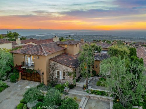 31 Overlook Dr, Newport Coast, CA, 92657-1300 | Card Image