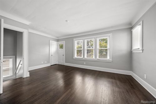 242 W Webster St, Ferndale, MI, 48220-3238 | Card Image