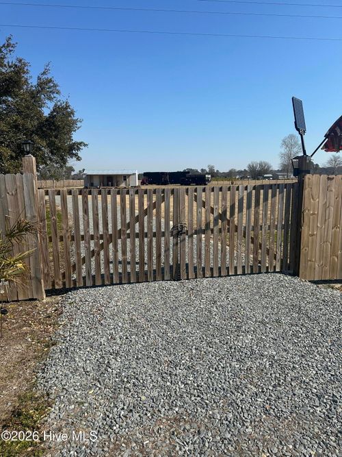 5500 Old Us Highway 74, Chadbourn, NC, 28431-6908 | Card Image