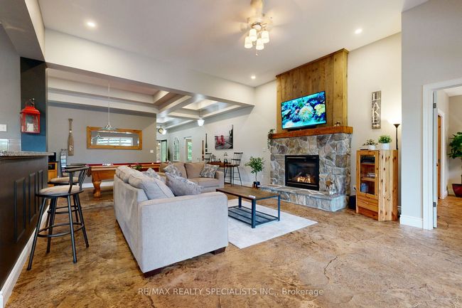 93 Macmillan Way, House other with 5 bedrooms, 3 bathrooms and 10 parking in Coboconk ON | Image 20