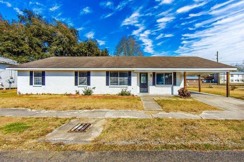 300 Philospher St, Napoleonville, LA, 70390 | Card Image