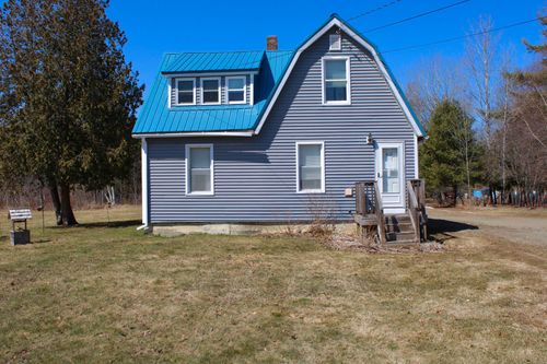 60 Penobscot Avenue, Howland, ME, 04448 | Card Image