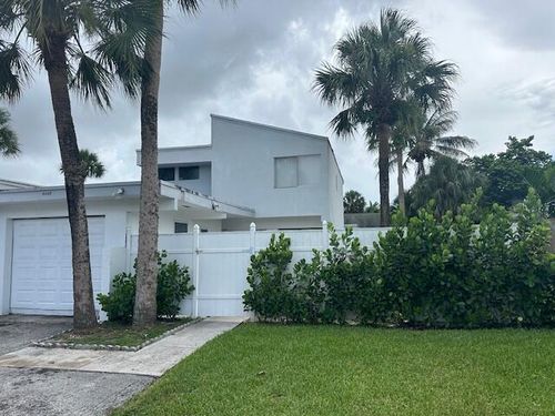 4660 Nw 6th Ct, Delray Beach, FL, 33445-2151 | Card Image