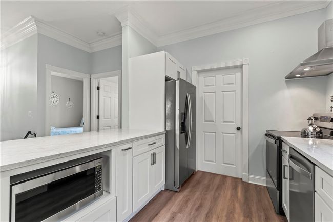 New stainless steel appliances | Image 12