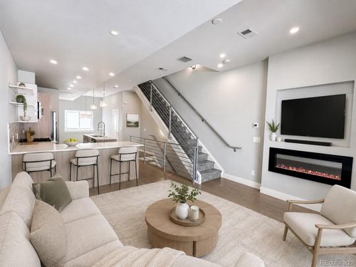 1279 Osceola St, Denver, CO, 80204-1428 | Card Image