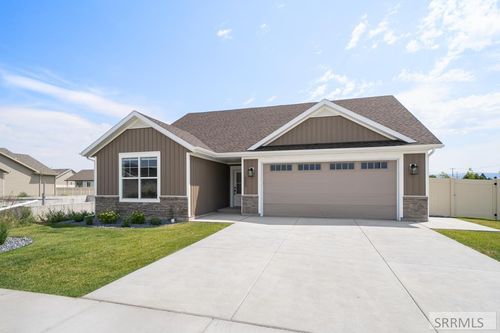 4809 Possibility Ln, Idaho Falls, ID, 83404-8162 | Card Image