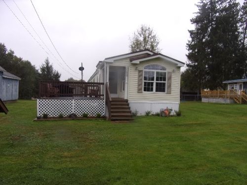 120 Locust St, Marienville, PA, 16239-1061 | Card Image