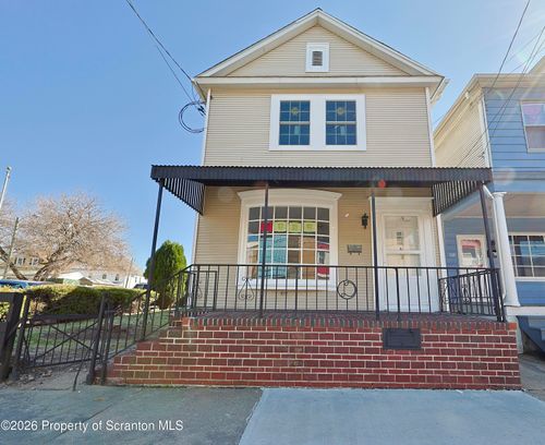 318 W Main St, Plymouth, PA, 18651-2903 | Card Image