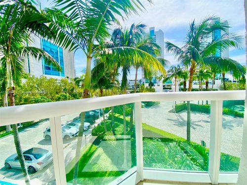 c24-16400 Collins Ave, Sunny Isles Beach, FL, 33160 | Card Image