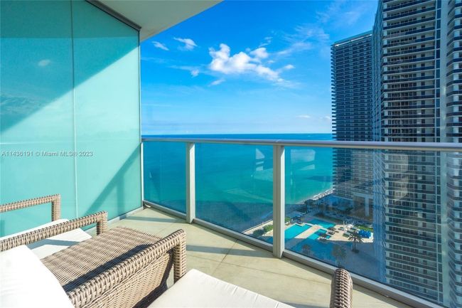 UNIT-2307 - 4111 S Ocean Dr, Condo with 1 bedrooms, 1 bathrooms and null parking in Hollywood FL | Image 5