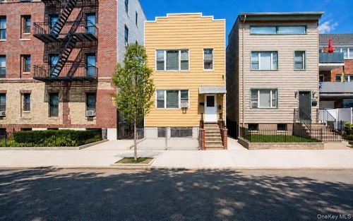 2909 23rd Rd, Astoria, NY, 11105-2806 | Card Image