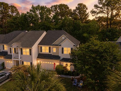 2451 Draymohr Ct, Mount Pleasant, SC, 29466-7109 | Card Image