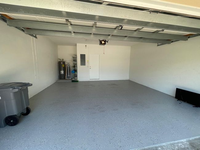 9675 Crescent View Dr N, Condo with 3 bedrooms, 2 bathrooms and null parking in Boynton Beach FL | Image 21