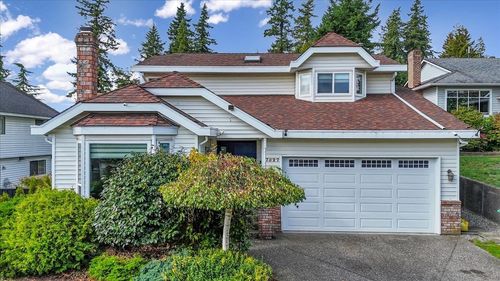 7827 167a St, Surrey, BC, V4N0L9 | Card Image