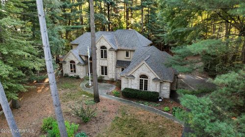 5935 Lynwood Ct, Whitehouse, OH, 43571-9525 | Card Image